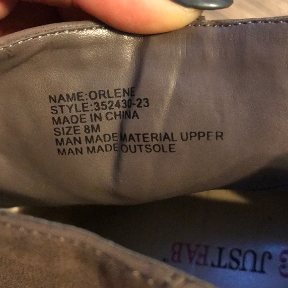 JustFab Orlene style heeled booties - Picture 6 of 7